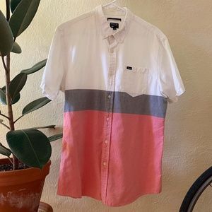 RVCA Men's L Button Down Short Sleeve